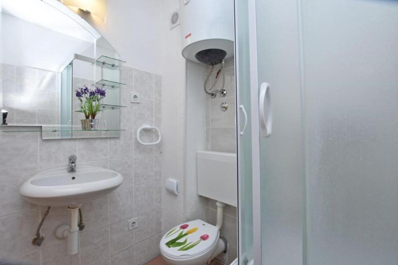 Apartment Rene Omiš Kültér fotó