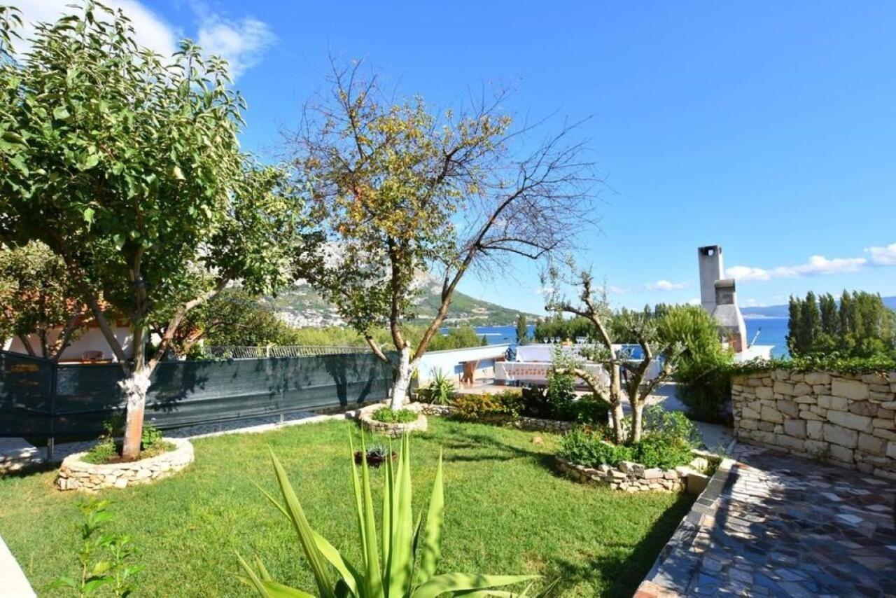 Apartment Rene Omiš Kültér fotó